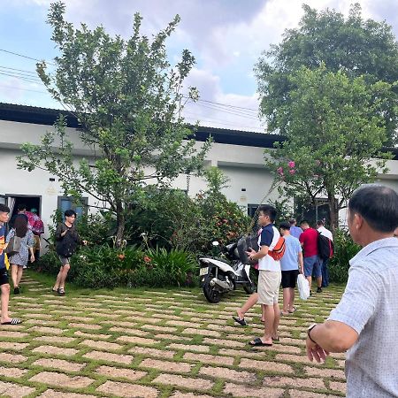 Suoi Rao Valley - Cach Ho Tram 17Km 巴地市 外观 照片